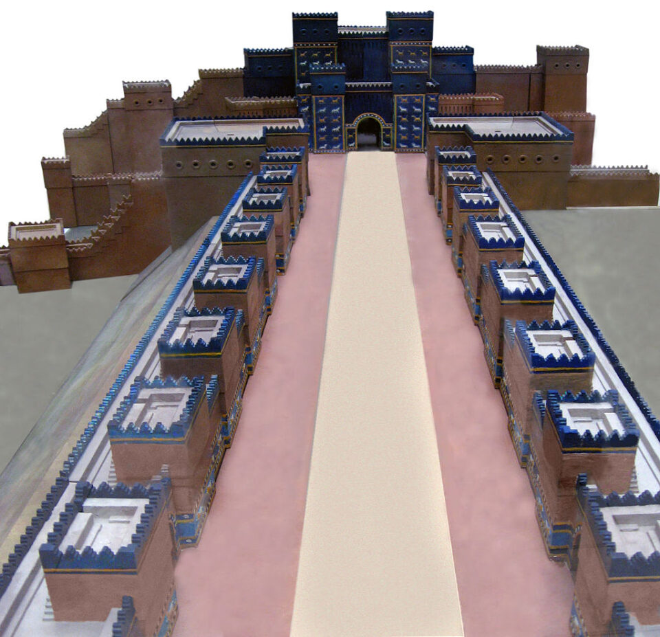 Babilonia - ricostruzione della via delle processioni e della porta di Ishtar